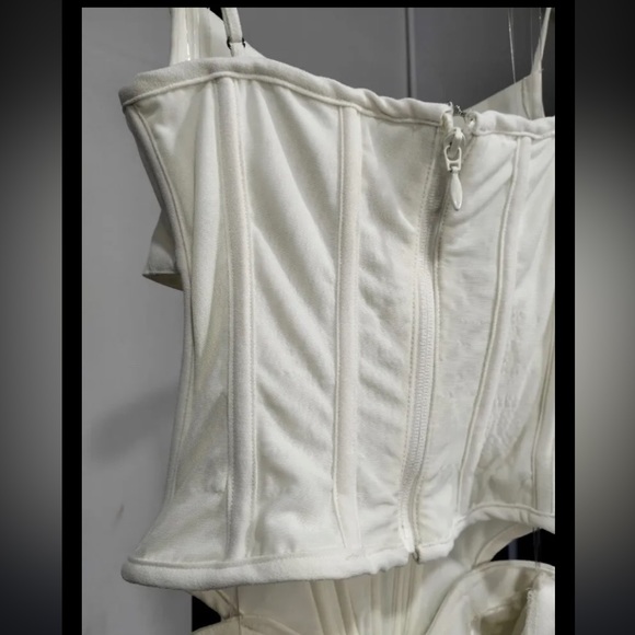 HOUSE OF CB - ‘Paloma’ Ivory Corset Maxi Dress - Size S 4/6 - Picture 6 of 10
